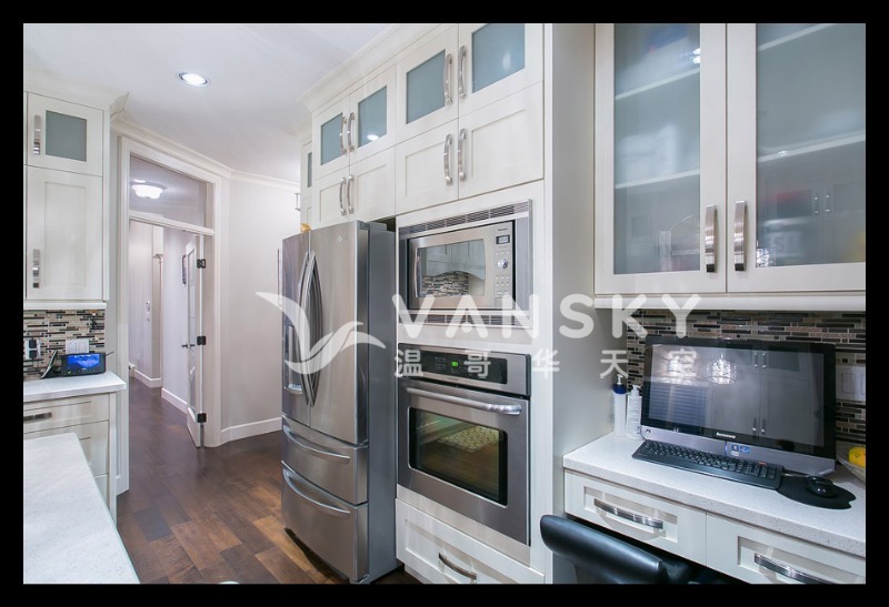 251102174144_Kitchen 1.jpg